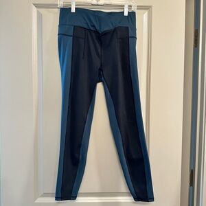 Free People Movement crossed leggings- navy striped sz M.